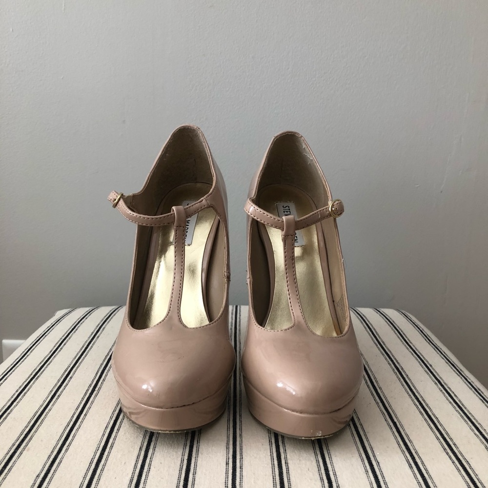 Size 9 Nude Steve Madden Heels